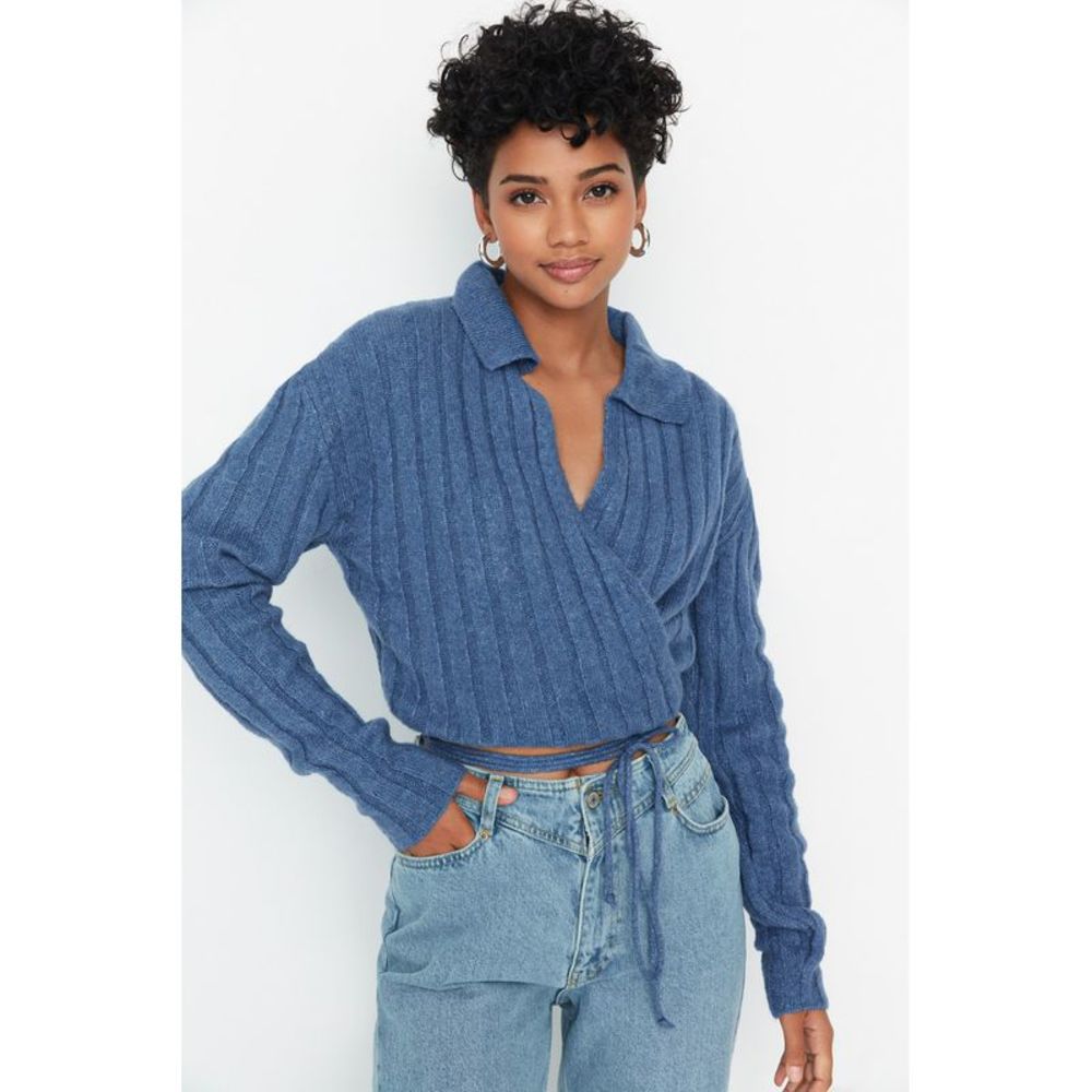 NWT Trendyol Regular fit Polo neck Knitwear Sweater